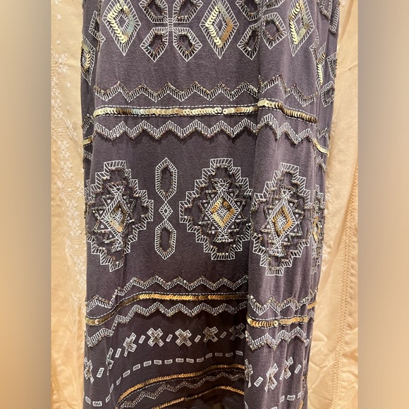 Logo Lavish By Lori Goldstein Greyish Purple Sequin Peplum Tunic - Picture 2 of 5